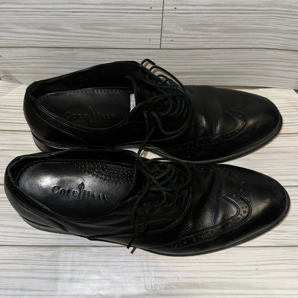 Gently used Cole Haan Oxford Leather Shoes